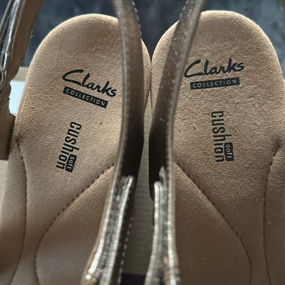 Clarks - Gold/Bronze Metallic Cork Wedge - Clarks “Annadel” Size Women’s 11W NWB - Picture 8 of 10